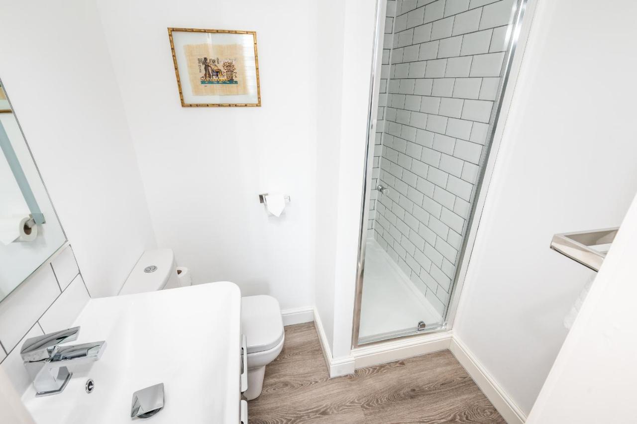 Elegant And Modern 5 Bed House I Pass The Keys Villa York Exterior photo