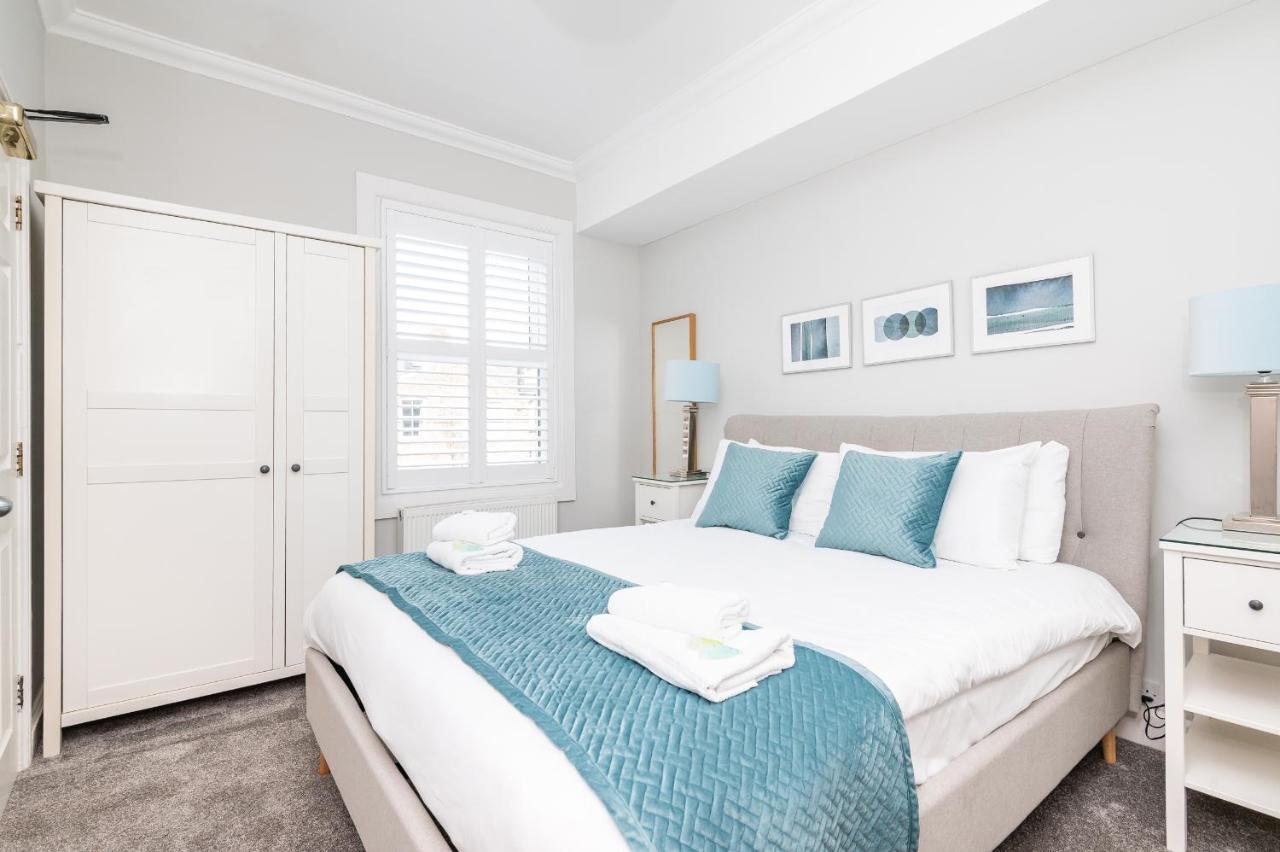 Elegant And Modern 5 Bed House I Pass The Keys Villa York Exterior photo